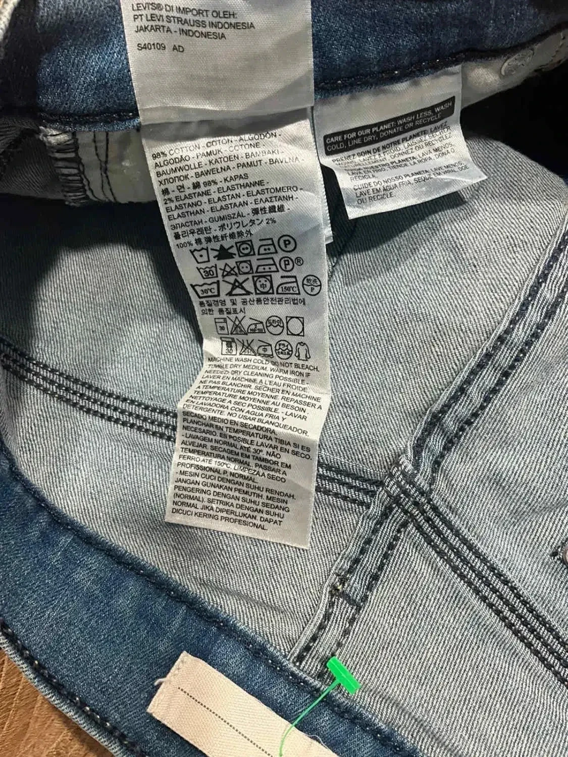 Short Levi's Taille 6 W28 Vintage Coton Bleu Slv 021 – photo 11